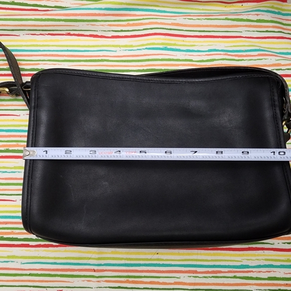 Vintage Coach Taylor Bag 9944 - Picture 11 of 15